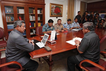 UN: Kembali dari Karawang, Presiden Langsung Panggil Mendikbud